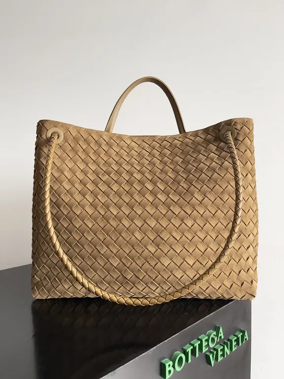 Bottega Veneta Bag 